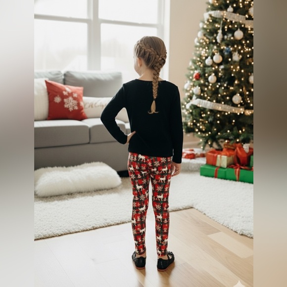 S NEW Girls Christmas Red Plaid Reindeer Leggings, Luxury Soft Yoga Pants - Picture 9 of 10